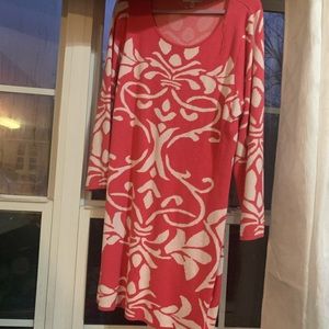 Sweater dress 3x has Avery soft cashmere feel!